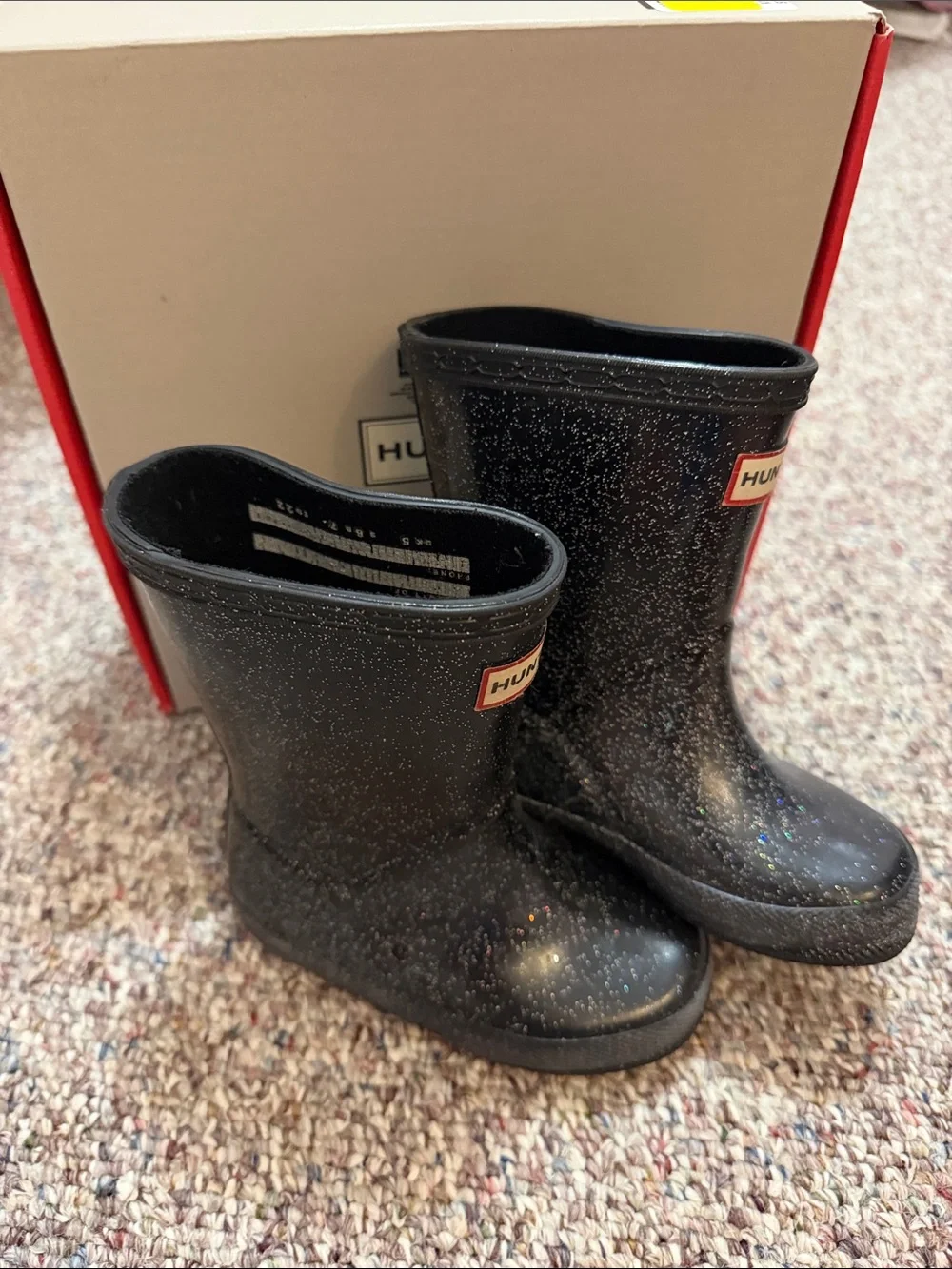 Hunter Kids Rubber Boots in Black Sparkles